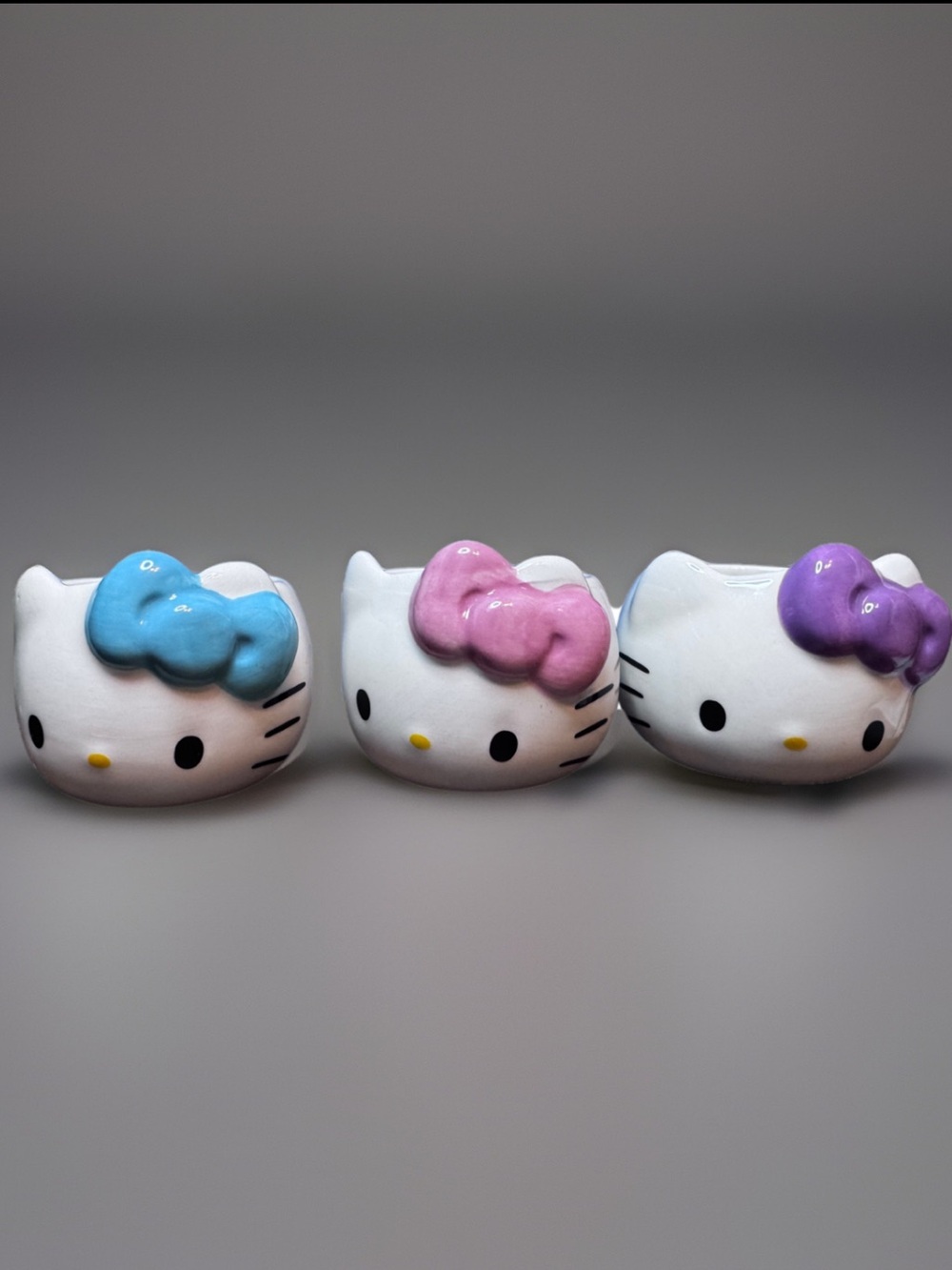 Set Of 3 Sanrio Hello Kitty Head Ceramic 3.5oz Mini Cups Pastel Bows